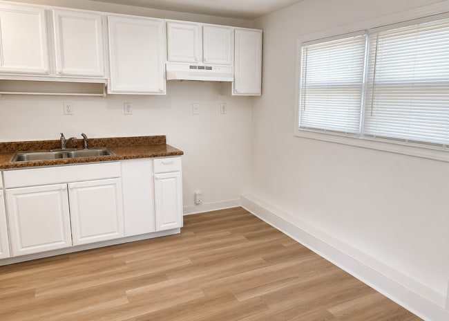 Photo - 8246 E 41st Pl