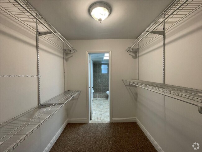 Building Photo - 40 NW 87th Ave Unit D110 Rental