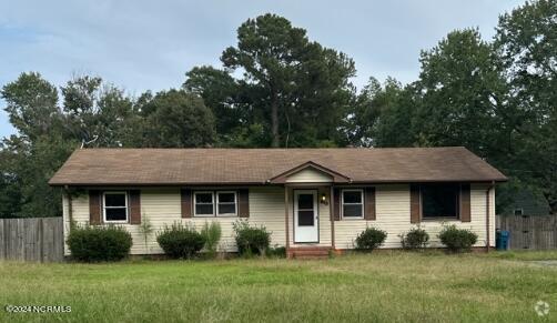 Building Photo - 610 Dennis Rd Rental