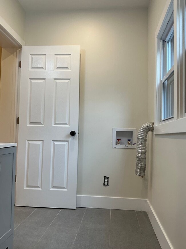 Photo - Refine Tyler Realty LLC Unit Floor 2