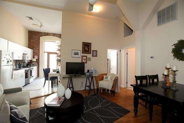 Photo - 1015 Grand St Unit 4F