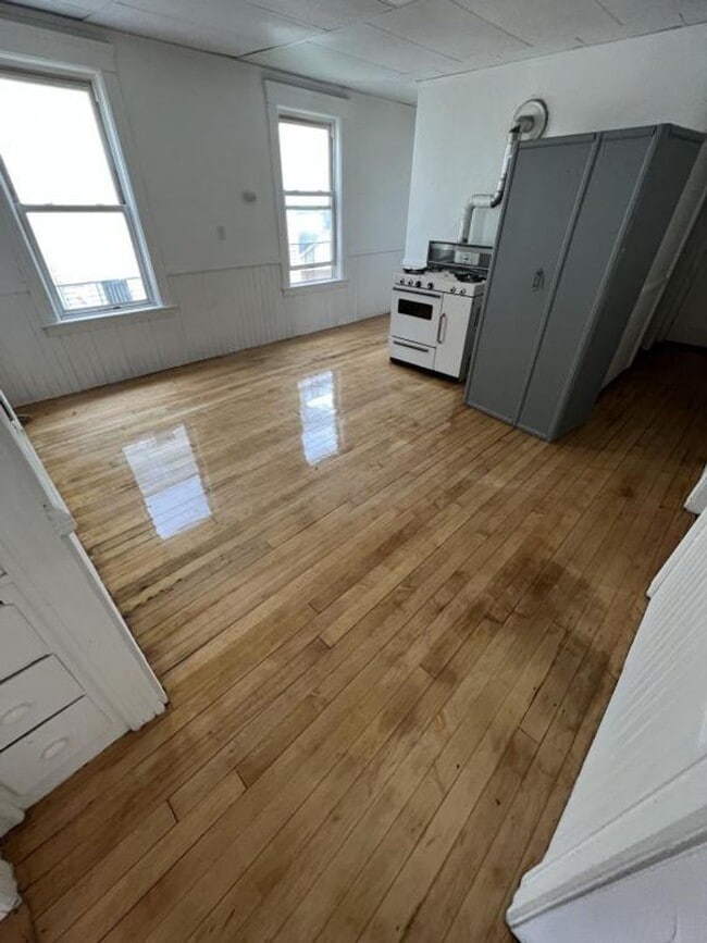 Photo - 273 Grafton St Unit 3