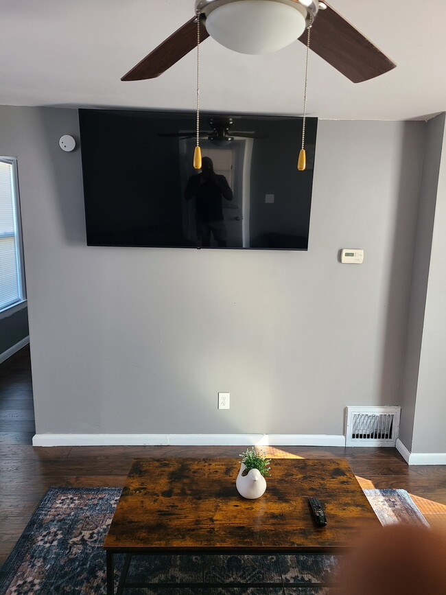 Photo - 2035 Spruce St