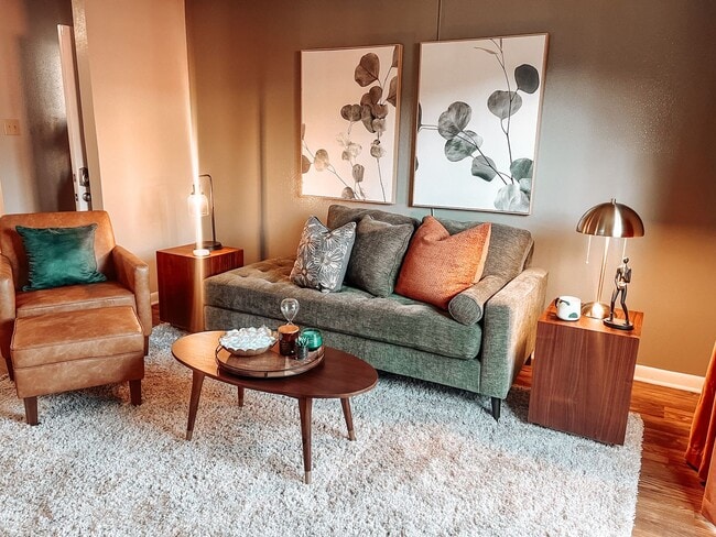 Town & Country Apartments