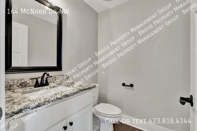 Photo - 164 McNabb Dr
