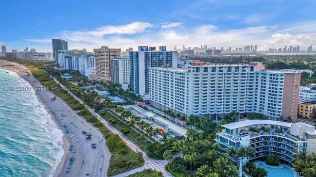 Photo - 2899 Collins Ave Unit 702