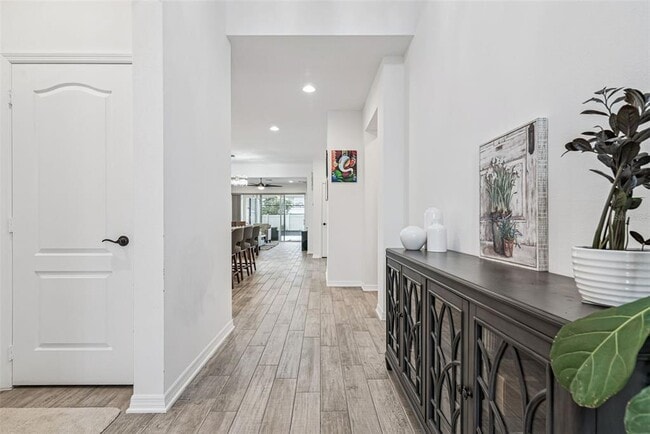 Photo - 2615 Pinyonpine Ln