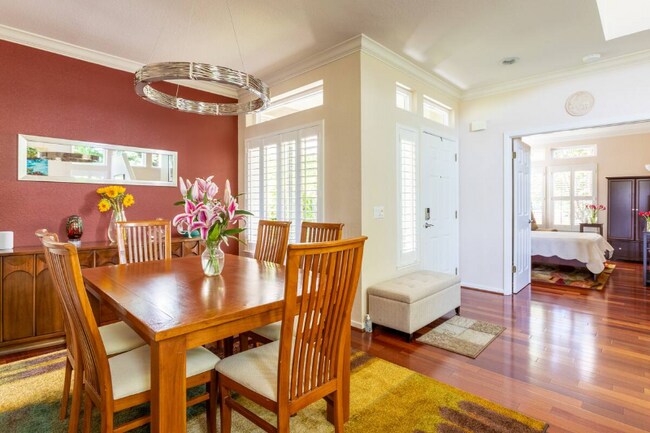 Photo - 35 Princeville Ct