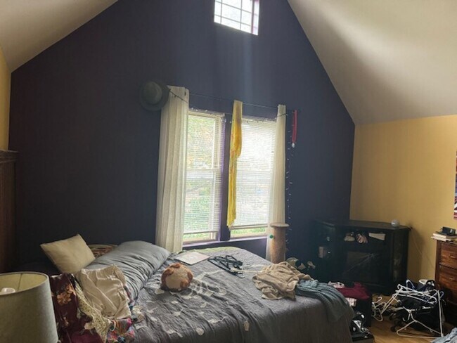 Photo - 780 University Ave Unit Apt 2
