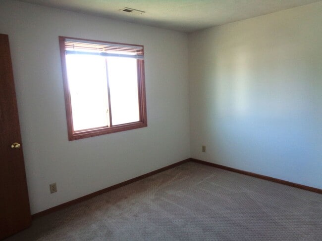 Photo - 5418 W Redberry Ln