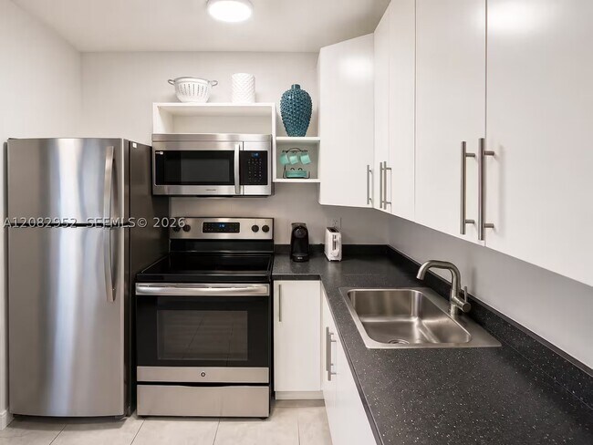 2900 N Ocean Blvd Unit 4