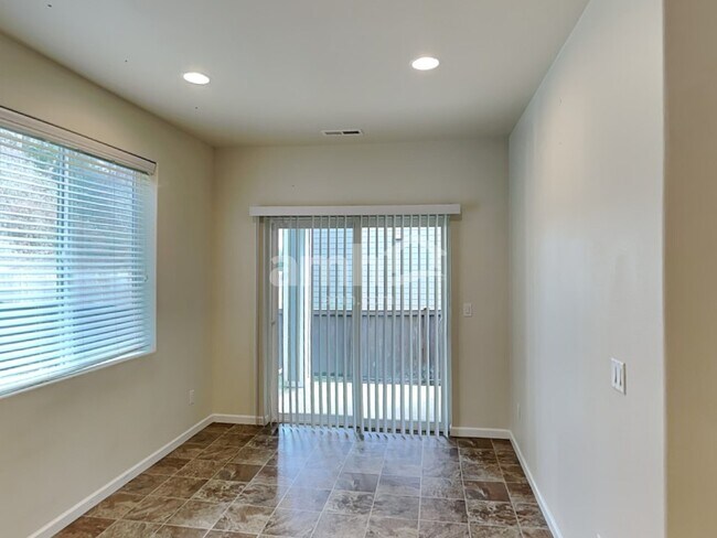 Photo - 414 NW 414th St