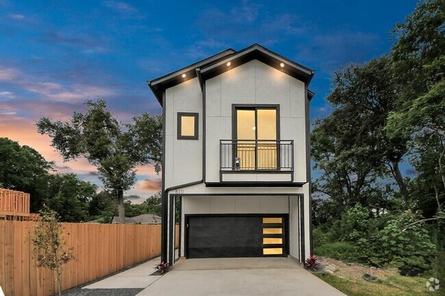 Building Photo - 8311 Venus St Rental