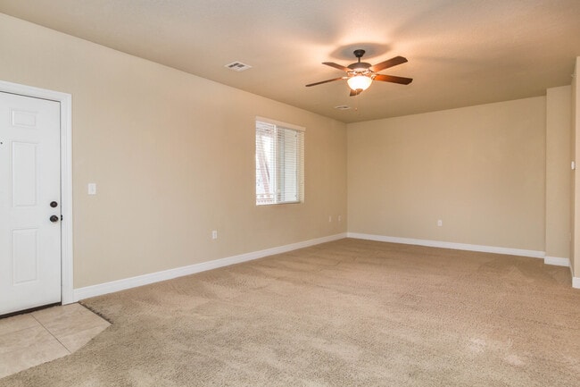 Photo - 1001 Laramie St