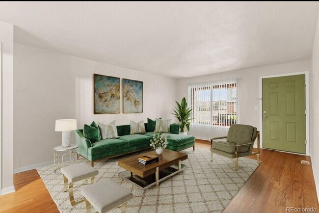 Photo - 61 S Sable Blvd