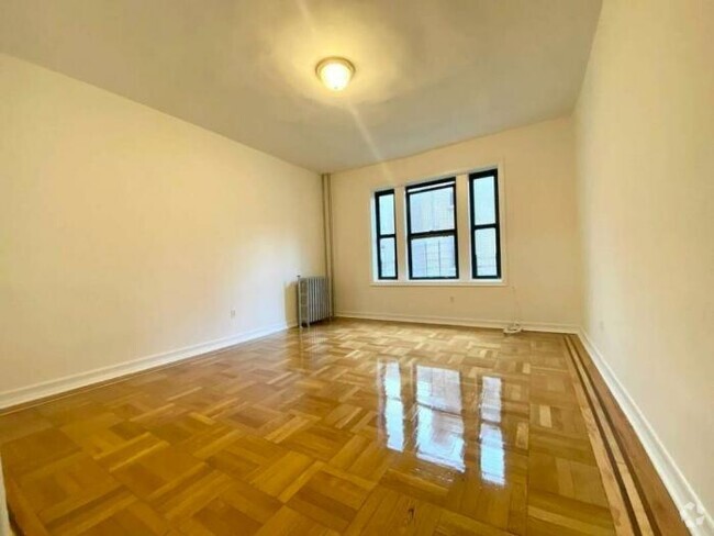 Building Photo - 2 bedroom in BRONX NY 10463 Unit J34 Rental