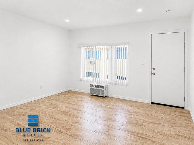 5942 N Tujunga Ave Unit 15