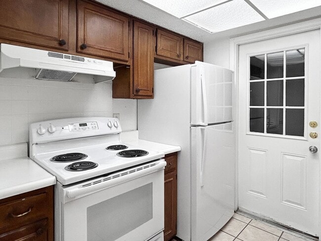 Photo - Corner-lot Home / 1.5 Bathroom Home