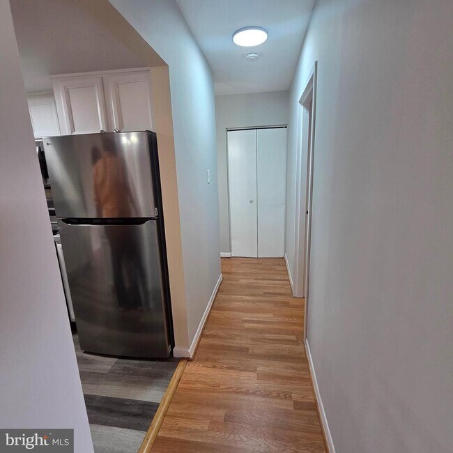 Photo - 10123 Prince Pl Unit 304-10A