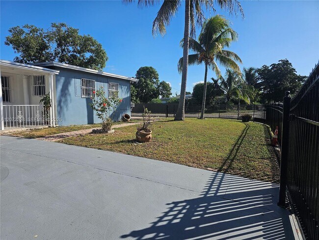 Photo - 331 NW 195th Terrace