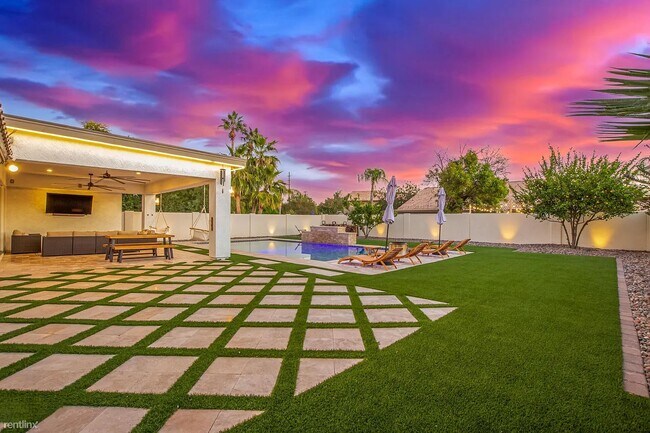 Photo - 4 br, 2 bath House - 1543 East Park Avenue