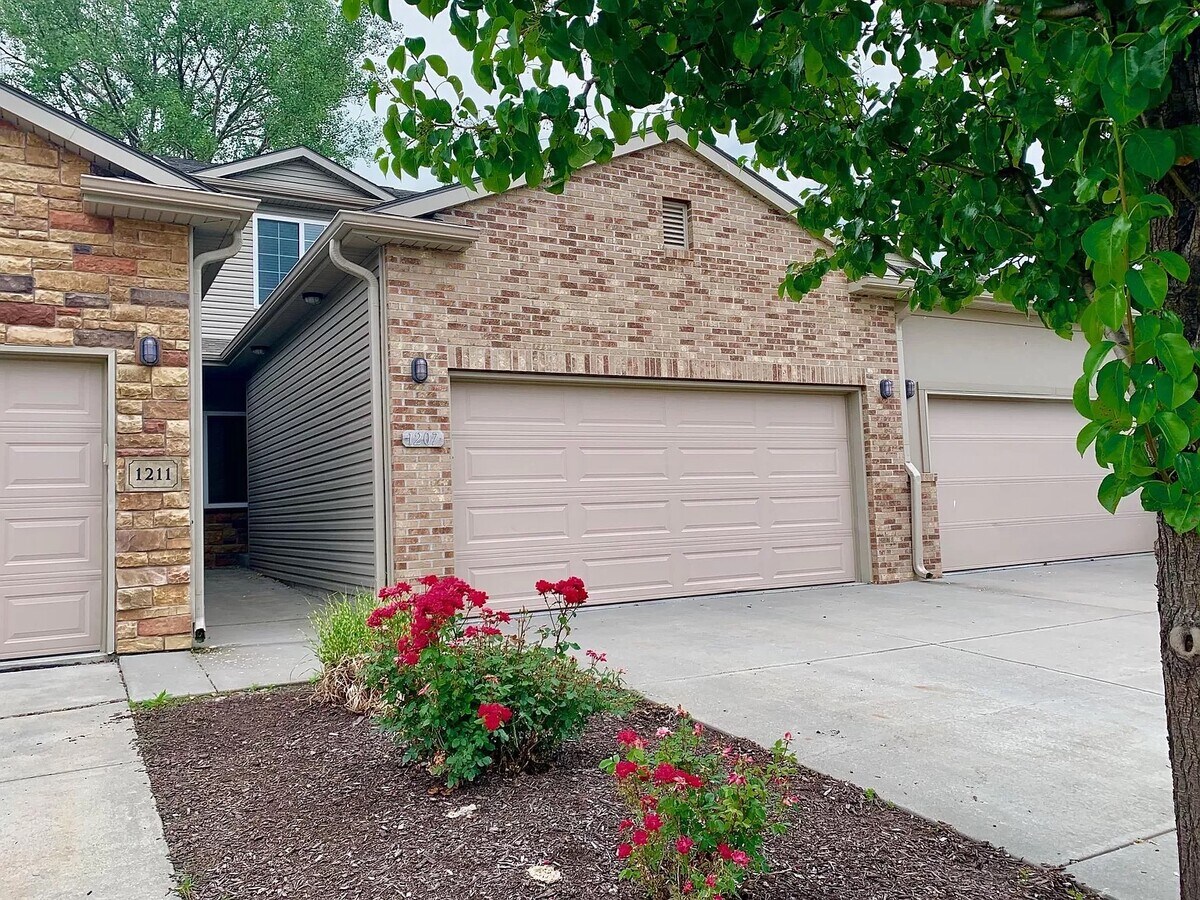 Photo - 1139 Turtle Creek Rd Townhome