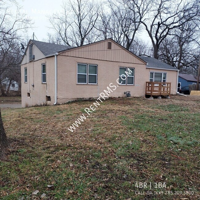 Photo - 2430 SE Minnesota Ave