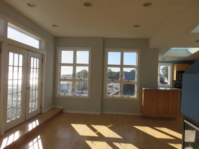 Photo - 215 First Ave Unit #3