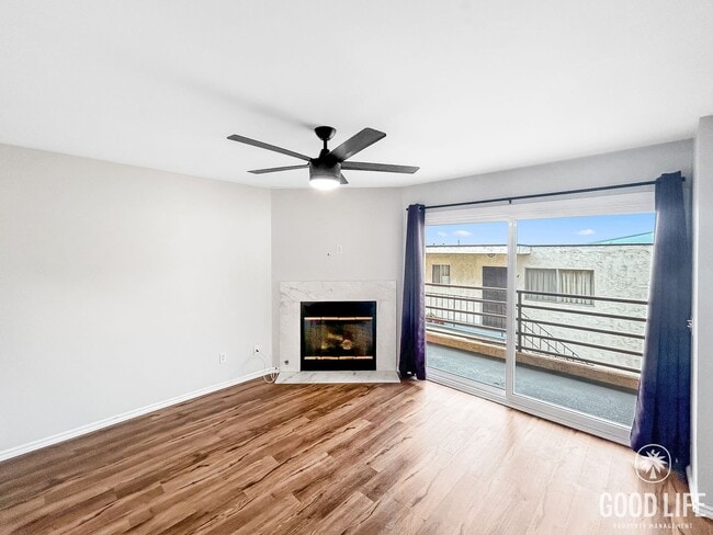 Photo - Beautiful 2BD/2.5 BA W/ In-Unit Laundry in...