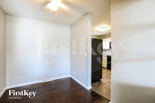 Photo - 5128 N Palmer Ave