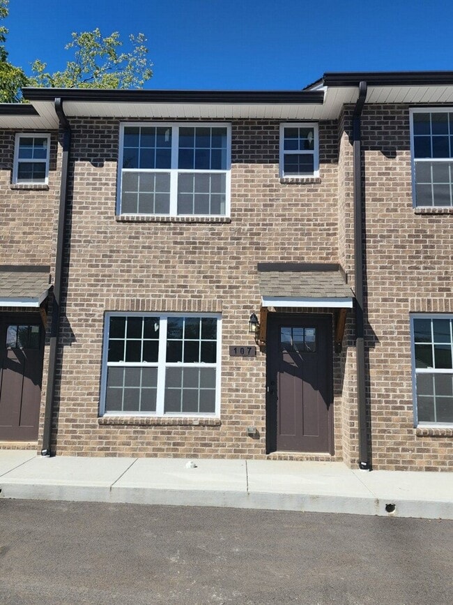 Building Photo - 107 Towne View Dr Rental