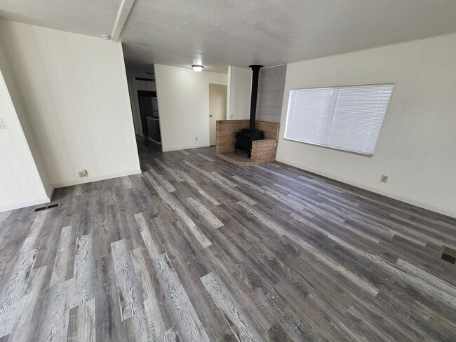 Photo - 2405 Kit Sierra Way