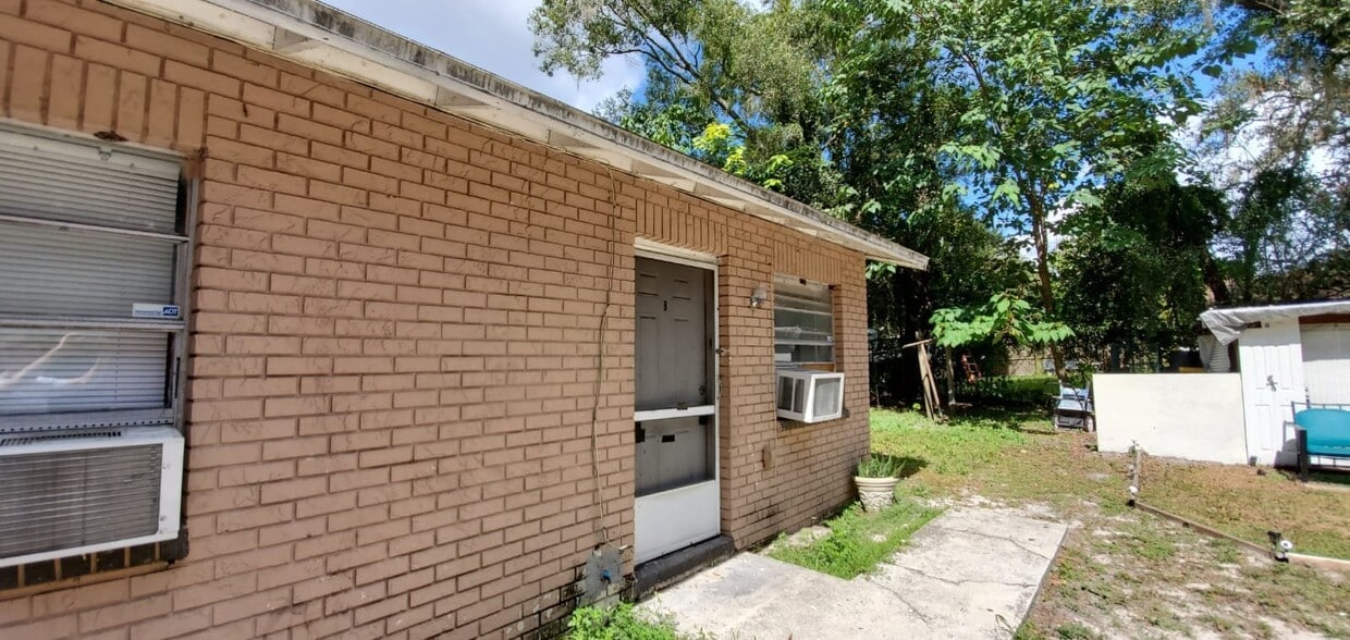 Photo - 1726 E. Idell Street