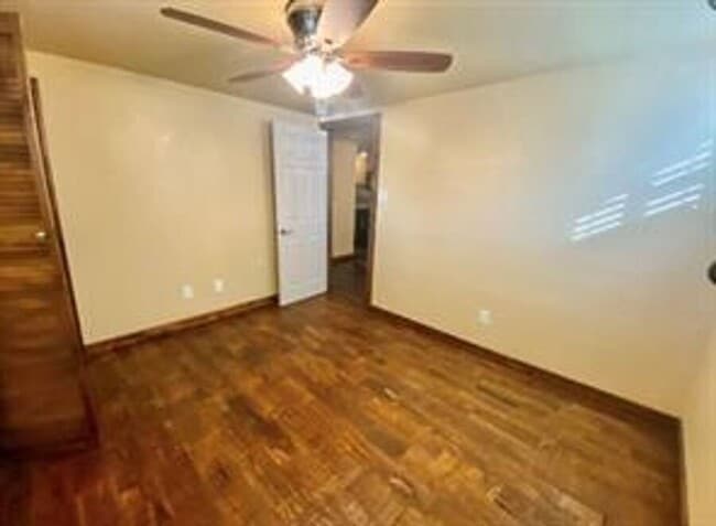 Photo - 625 Red Bud Lane-14 Unit 14