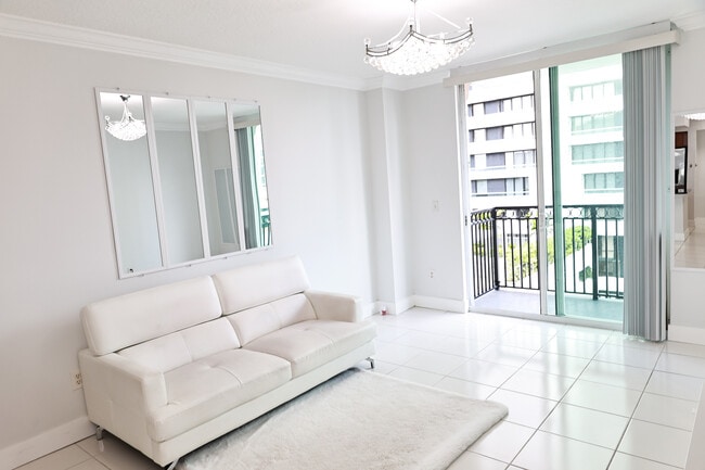 Photo - 600 S Dixie Hwy Unit 759