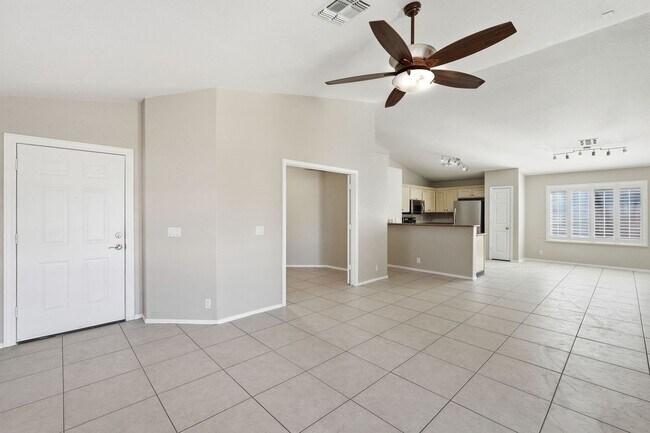 Photo - Three bedrooms PLUS Den! Ready to Move In