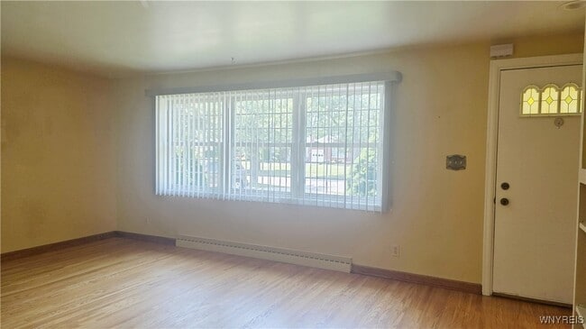 Building Photo - 79 Rosemont Dr Rental