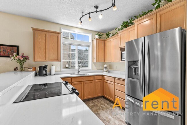 Photo - 500 Starflower Ln