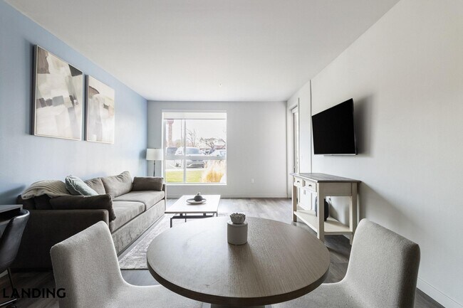 Photo - 2060 Experience Ave Unidad 126