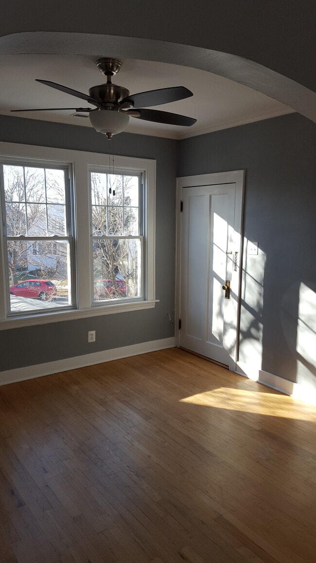 Building Photo - 5445 N Magnet Ave Unit 2 Rental