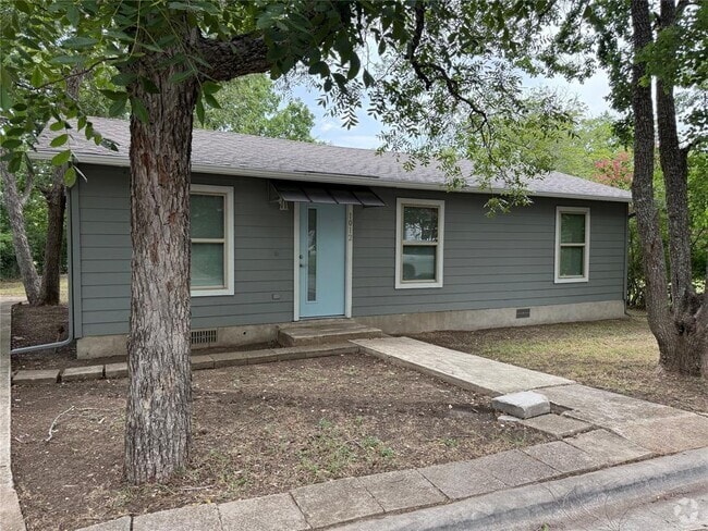 Building Photo - 1012 Johnson St Rental