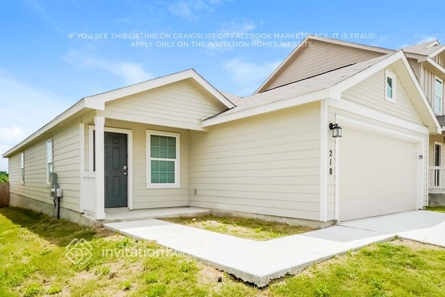 218 Hollywood Dr