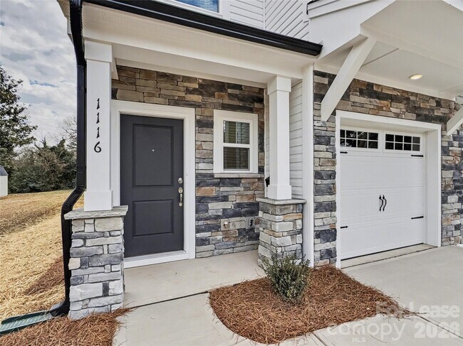 Photo - 1116 Condon St