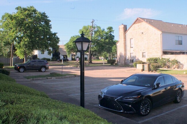 Photo - 5100 Allendale Rd Unidad 207