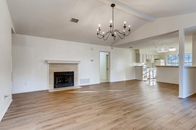Building Photo - 4501 Kalama Dr Rental