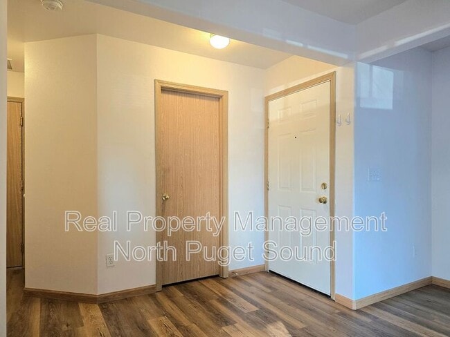 Photo - 5328 138th St NE Unit B