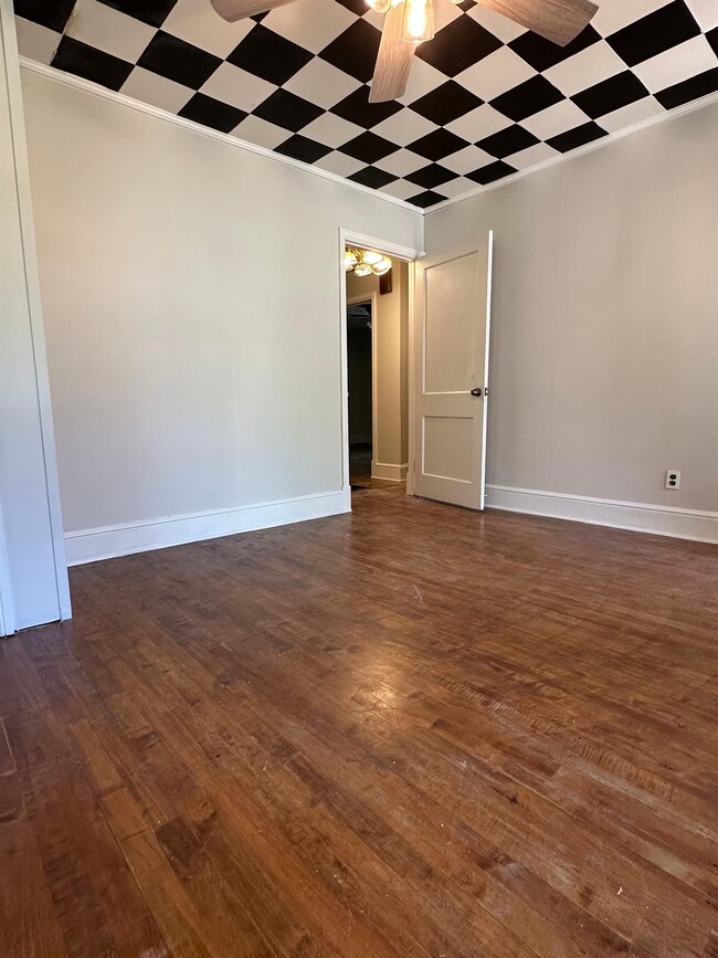Photo - 415 Baldwin Ave