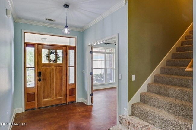 Photo - 114 Parkway Cove