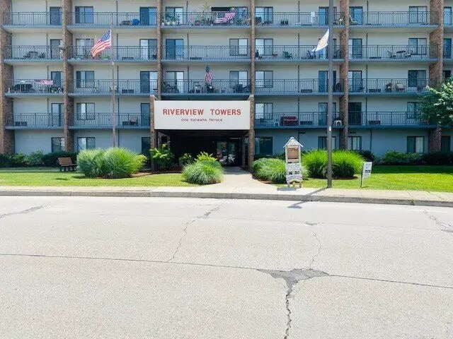 Photo - 1 Kanawha Terrace