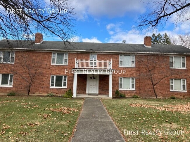 Building Photo - 2901 Grand Ave Unit #1